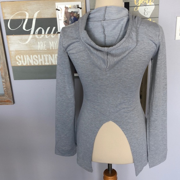 Zip up fitted hoody sweater - Picture 4 of 4